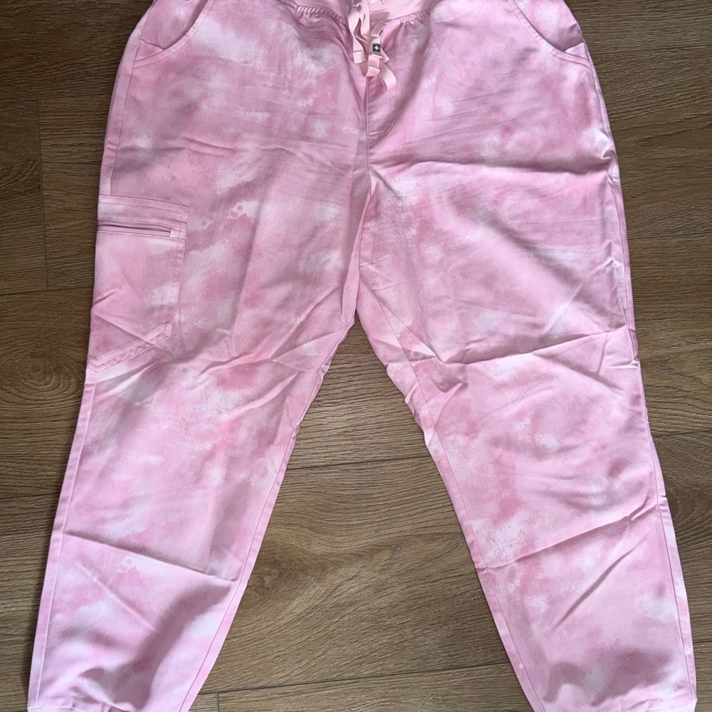 Figs Zamora Women's Pink Tie-Dye Joggers